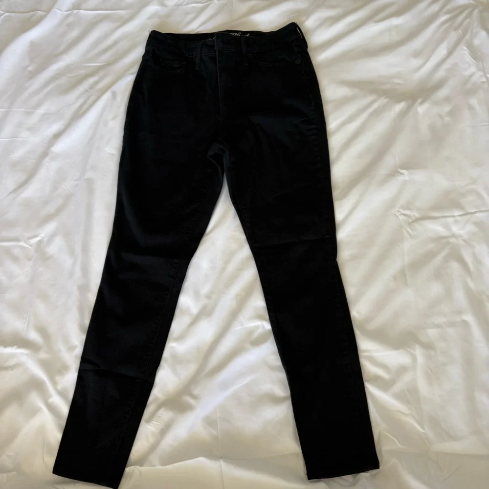 Universal Thread High Rise Skinny Jeans | size 6 | never worn NWOT - Picture 2 of 5
